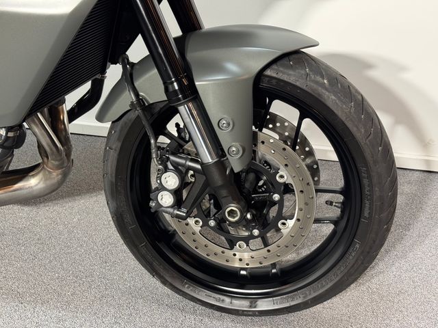 yamaha - tracer-9