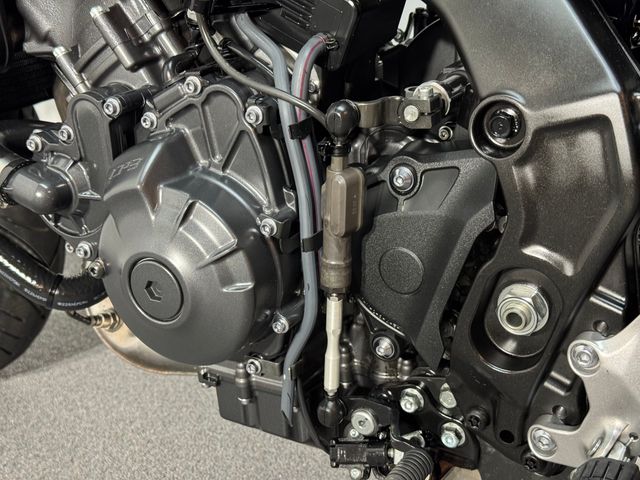 yamaha - tracer-9