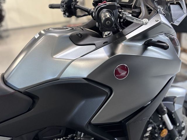 honda - nt-1100-dct