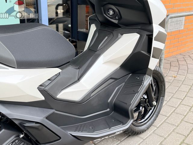 aprilia - sr-gt-200