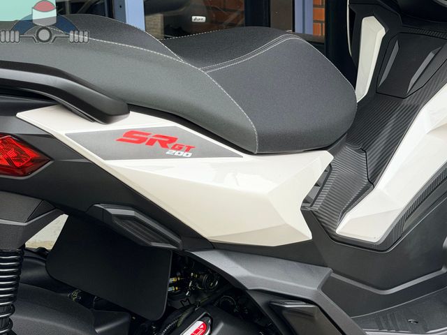 aprilia - sr-gt-200
