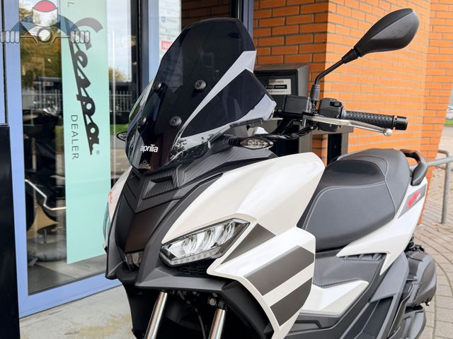 aprilia - sr-gt-200