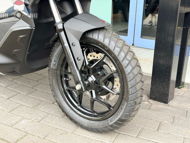 aprilia - sr-gt-200