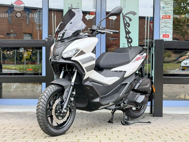 aprilia - sr-gt-200