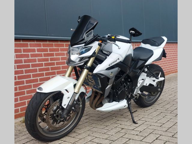 suzuki - gsr-750