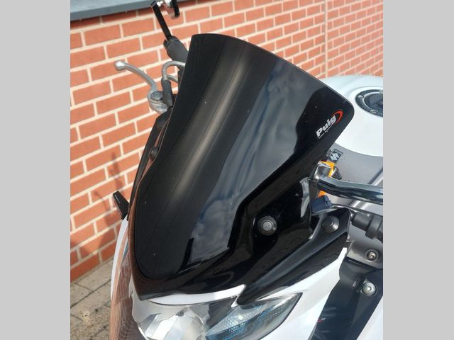 suzuki - gsr-750