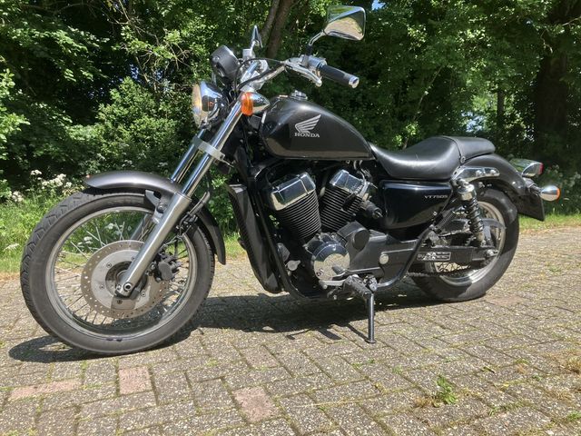 honda - vt-750-s