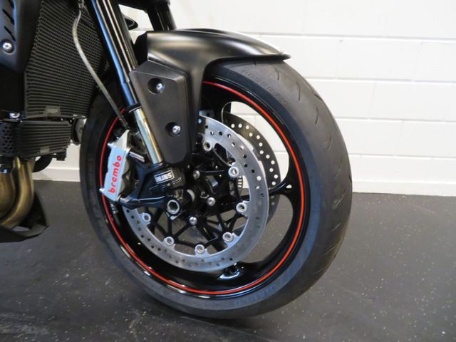 triumph - speed-triple-rs