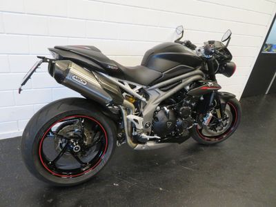 TRIUMPH SPEED TRIPLE RS – foto 3