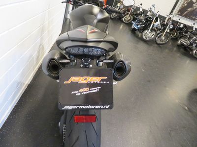 TRIUMPH SPEED TRIPLE RS – foto 4