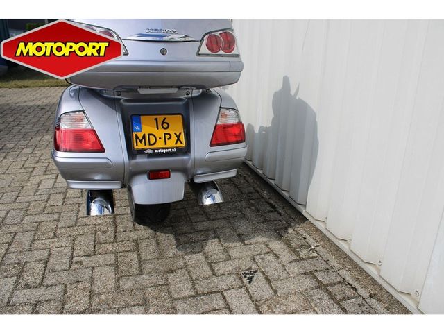 honda - gl-1800-goldwing-abs