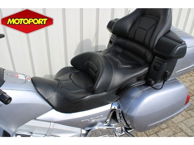 honda - gl-1800-goldwing-abs