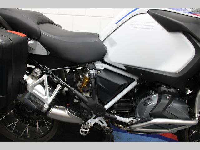 bmw - r-1250-gs-adventure