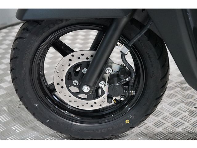 suzuki - uh-125