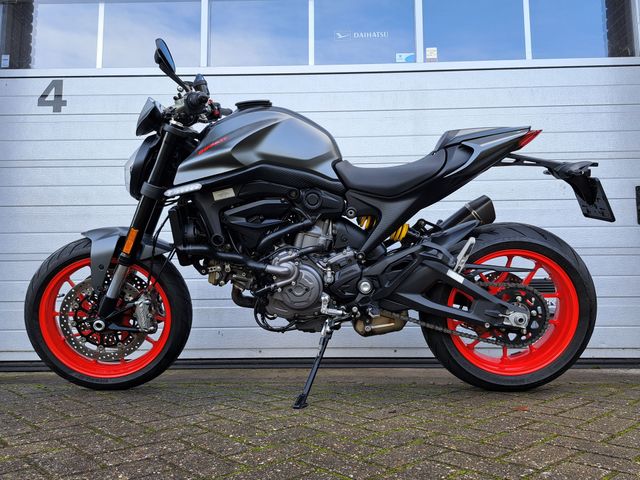 ducati - monster-plus