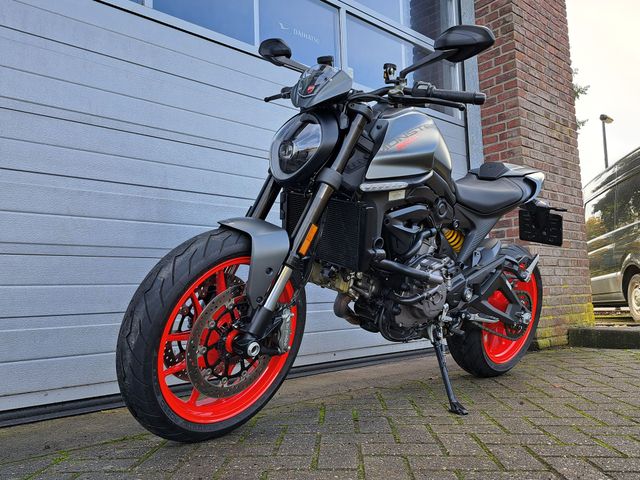 ducati - monster-plus