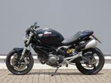 DUCATI MONSTER 696