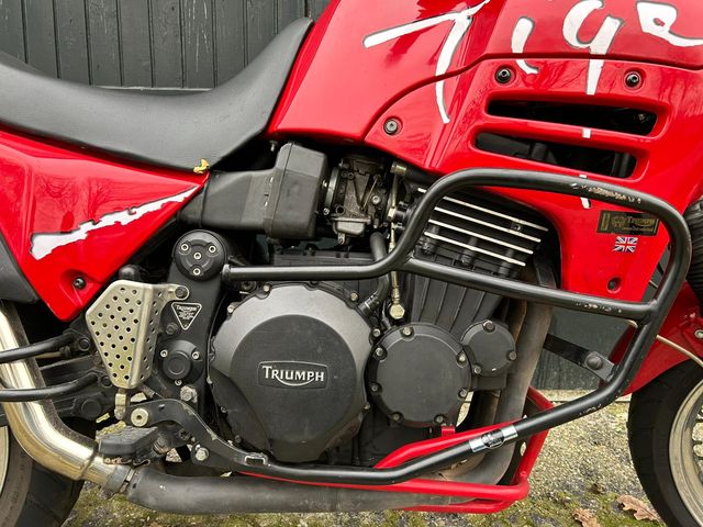 triumph - tiger-900