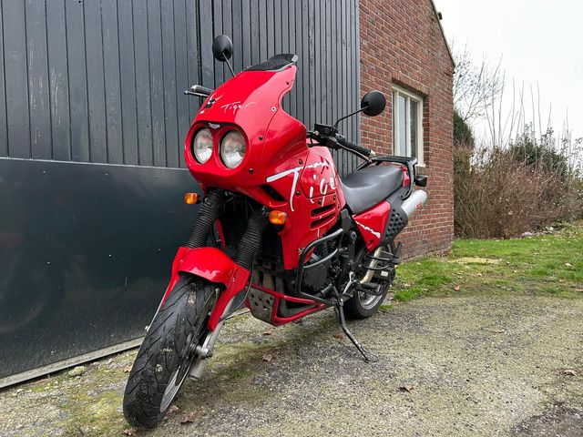 triumph - tiger-900