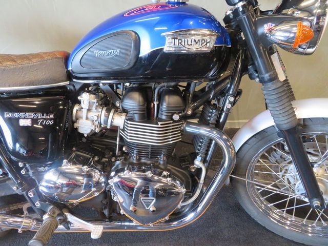 triumph - bonneville-t-100