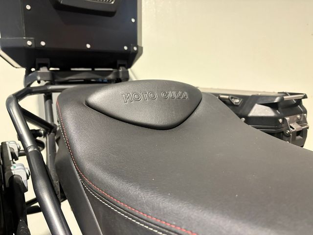 moto-guzzi - v-85-tt-guardia-d-onore-850