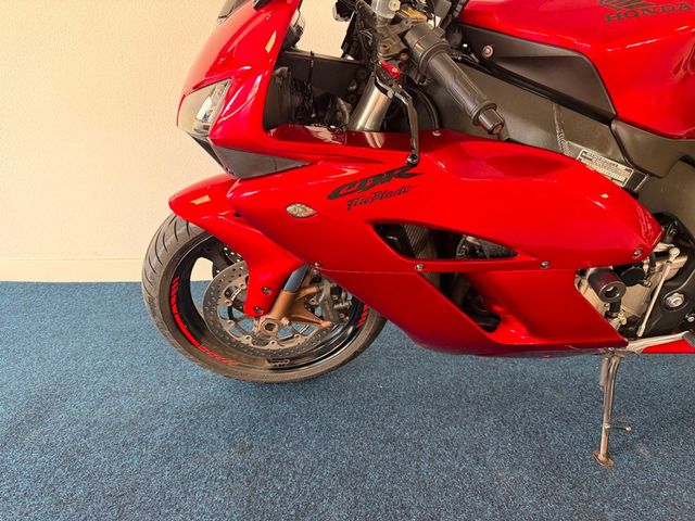 honda - cbr-1000-rr-fireblade