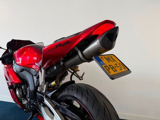 honda - cbr-1000-rr-fireblade