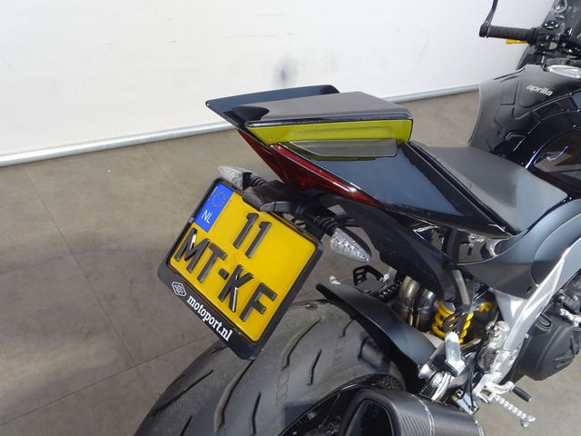 aprilia - tuono-v4