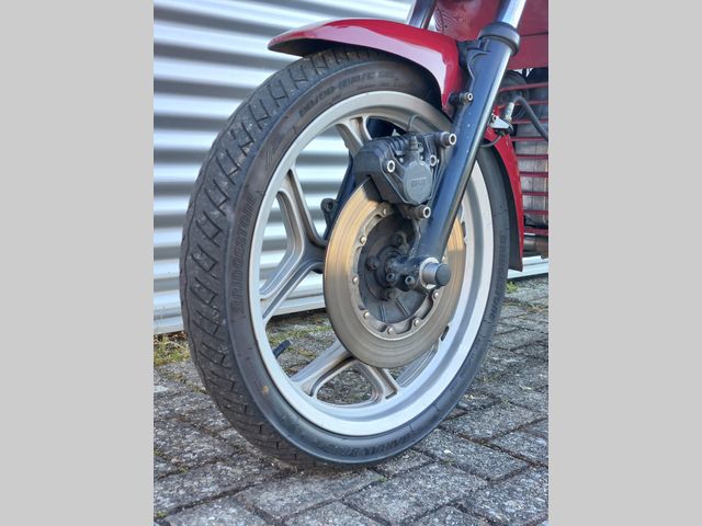 bmw - r-80-rt