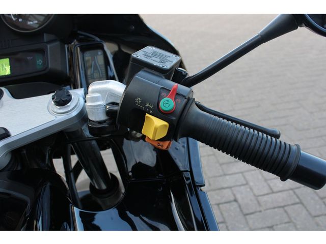 bmw - r-1100-rs