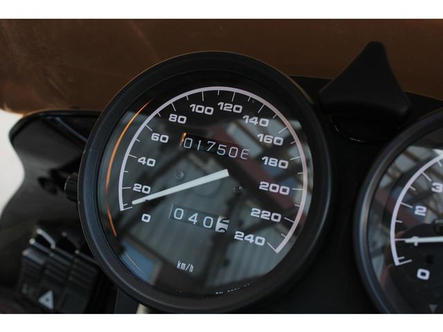bmw - r-1100-rs