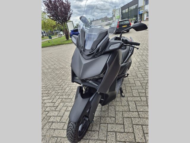 yamaha - x-max-300-abs