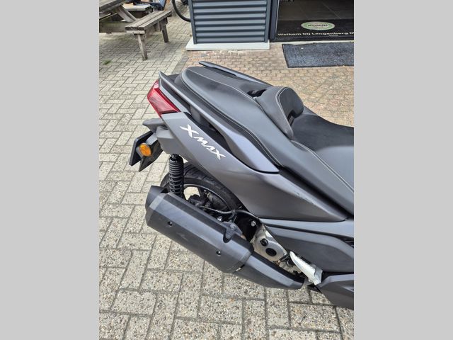 yamaha - x-max-300-abs