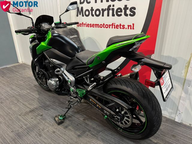 kawasaki - z900