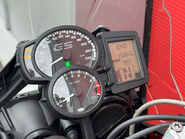 bmw - f-800-gs