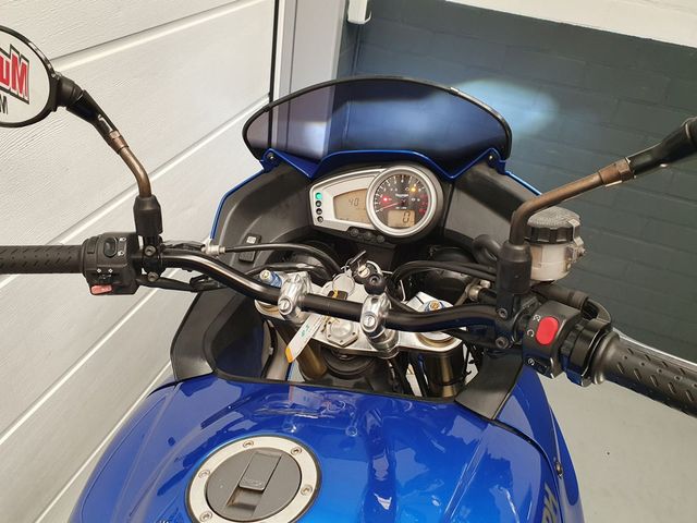 triumph - tiger-1050