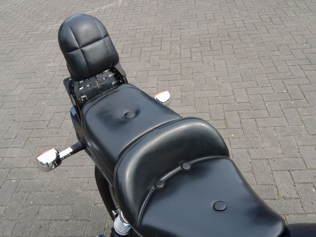 honda - vf-750-c-magna