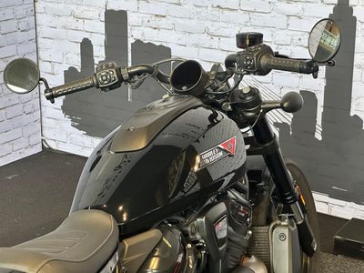 HARLEY-DAVIDSON SPORTSTER S RH 1250 – foto 4