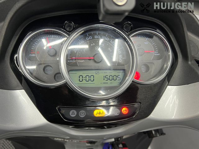 piaggio - mp3-300-lt-yourban