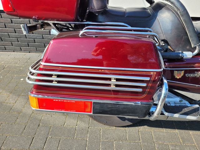 honda - gl-1200-goldwing