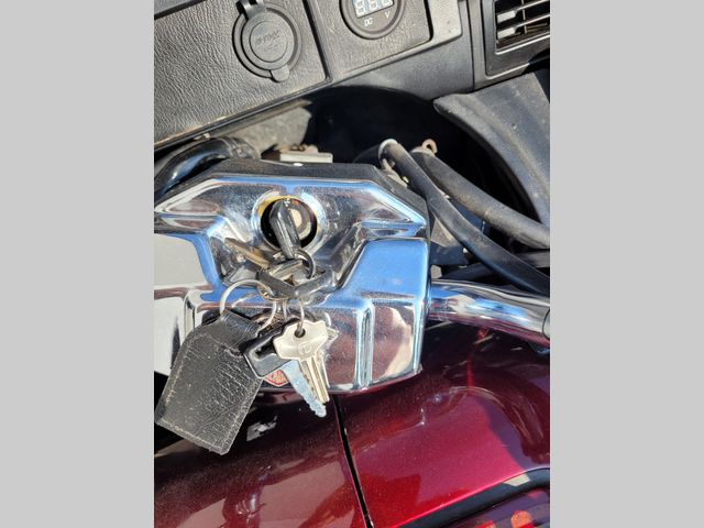 honda - gl-1200-goldwing