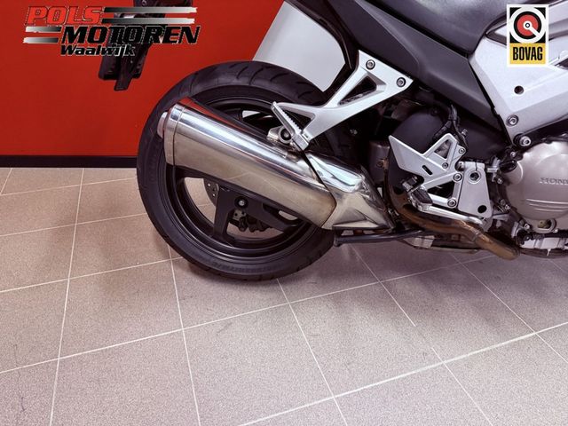 honda - vfr-800-x-crossrunner-abs