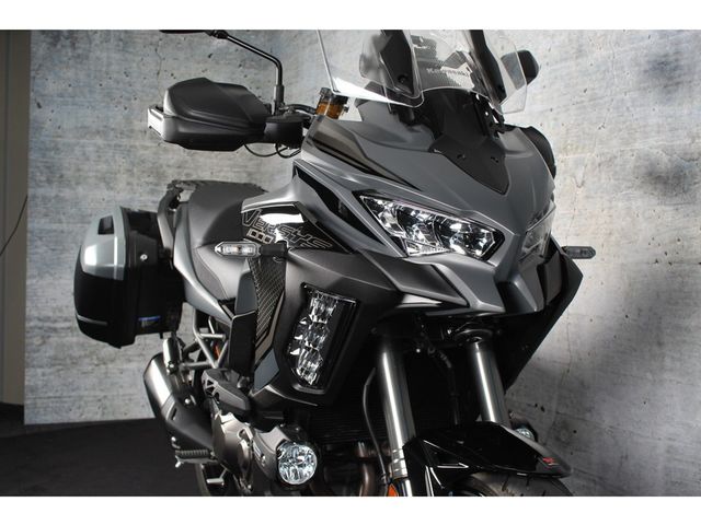 kawasaki - versys-1000-se-tourer--