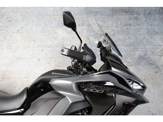 kawasaki - versys-1000-se-tourer--