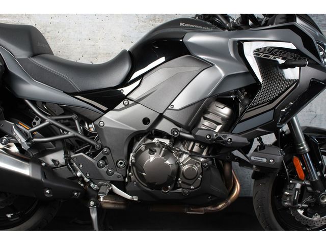 kawasaki - versys-1000-se-tourer--