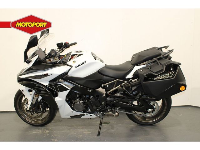 suzuki - gsx-s-1000-gt