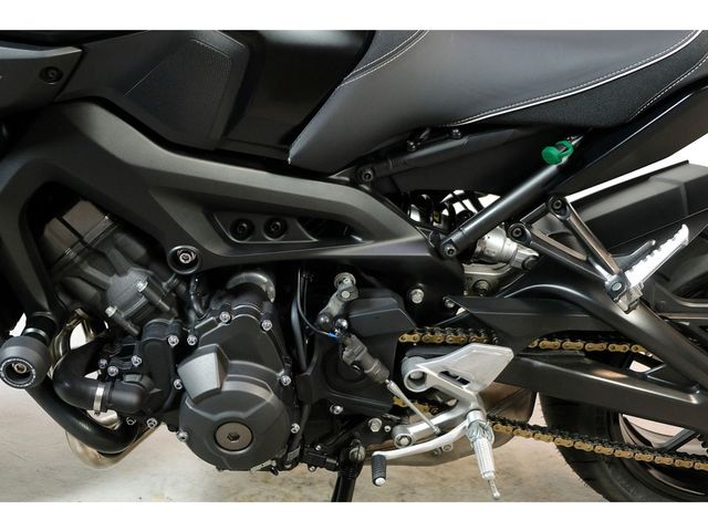 yamaha - mt-09-abs