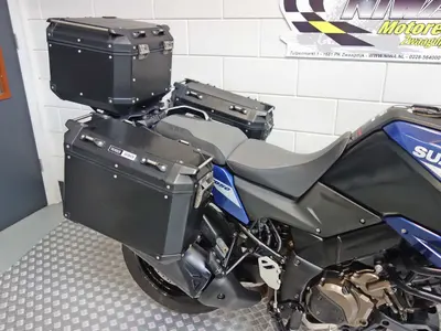 SUZUKI V-STROM 1050/A – foto 4