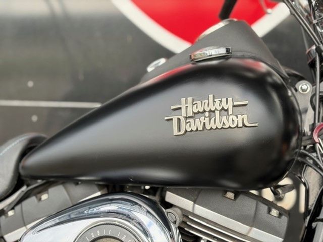 harley-davidson - street-bob-fxdb