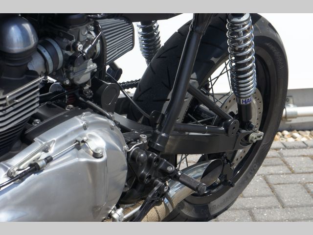 triumph - thruxton-900